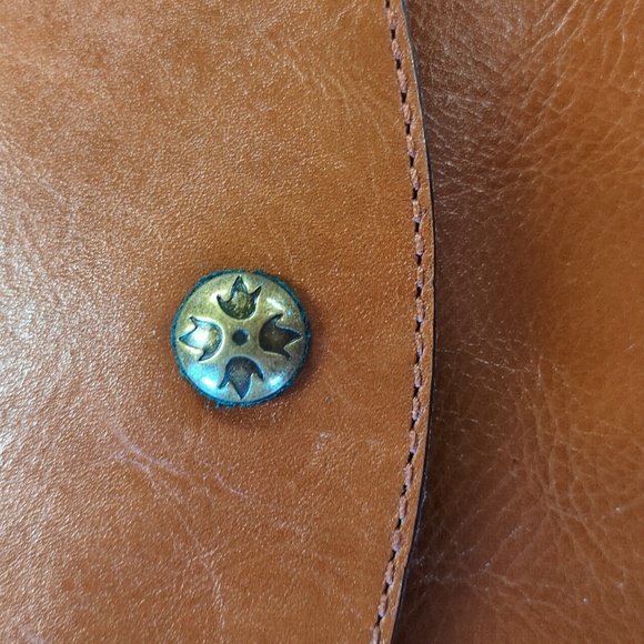 Patricia Nash Brown Leather Wristlet - Picture 6 of 11